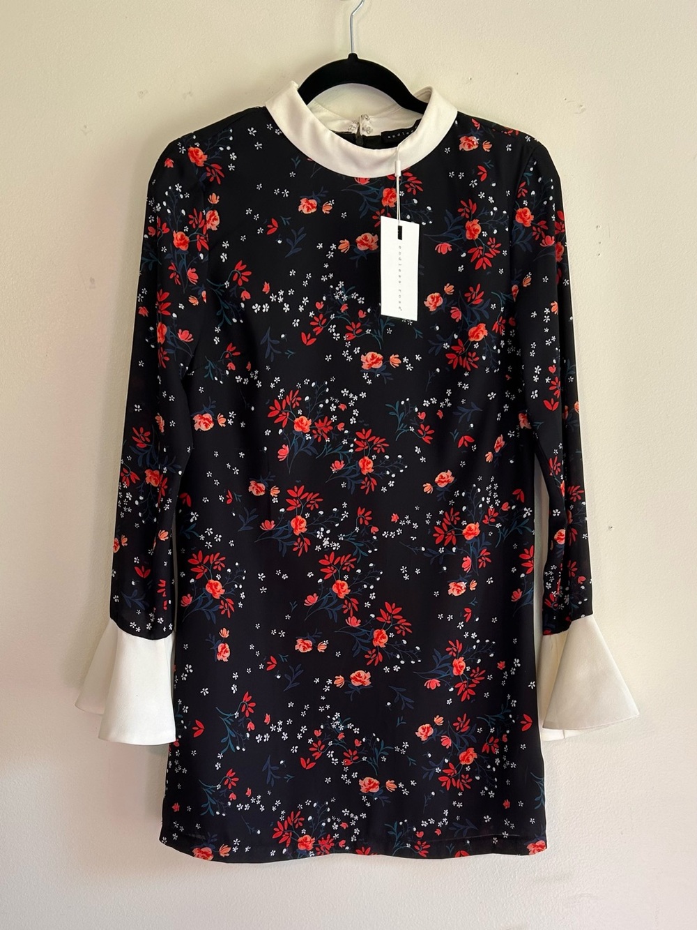Endless Rose Black Floral Dress with Red and Coral Blooms Nordstrom Small NWT